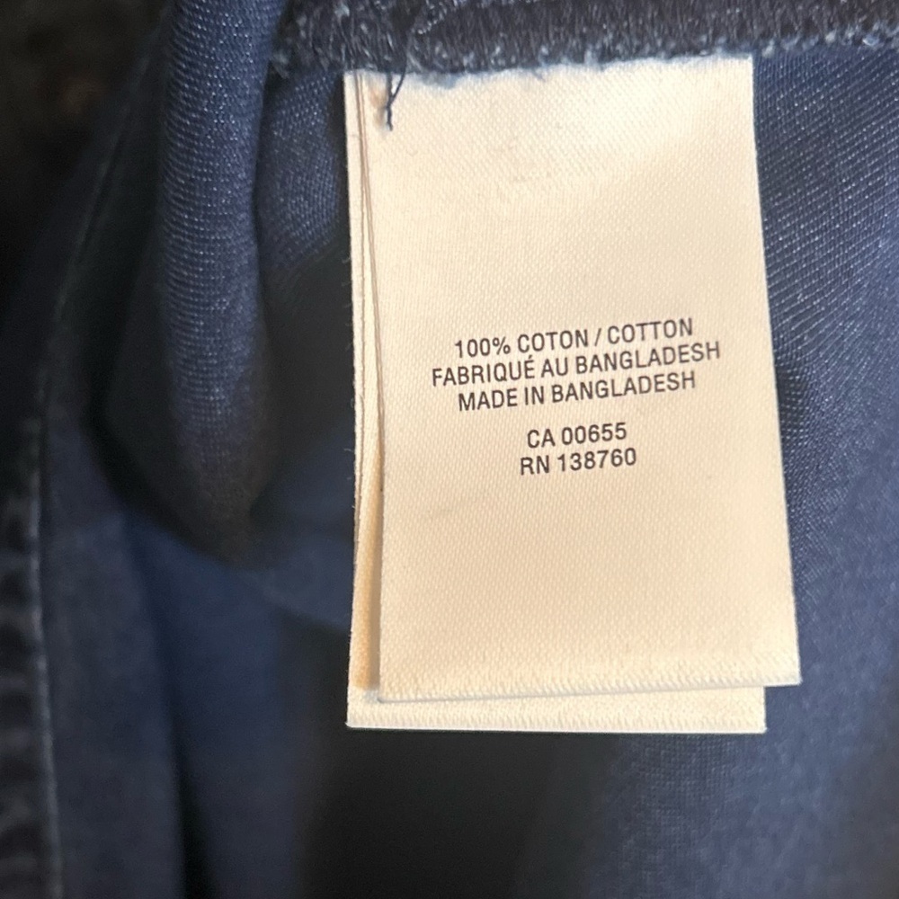 ✌️4 for $20✌️ Denim blouse 100% cotton - Picture 7 of 12